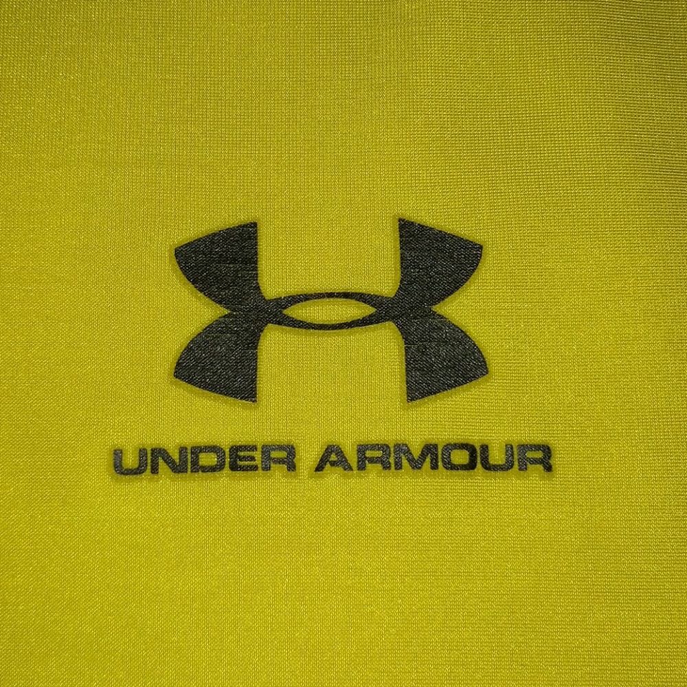 Under Armour XL Long Sleeve Compression Shirt